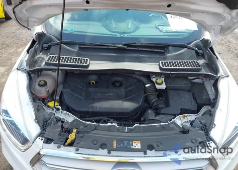 2019 Ford Escape Titanium z USA, uszkodzony, nr VIN 1FMCU9J98KUA95238